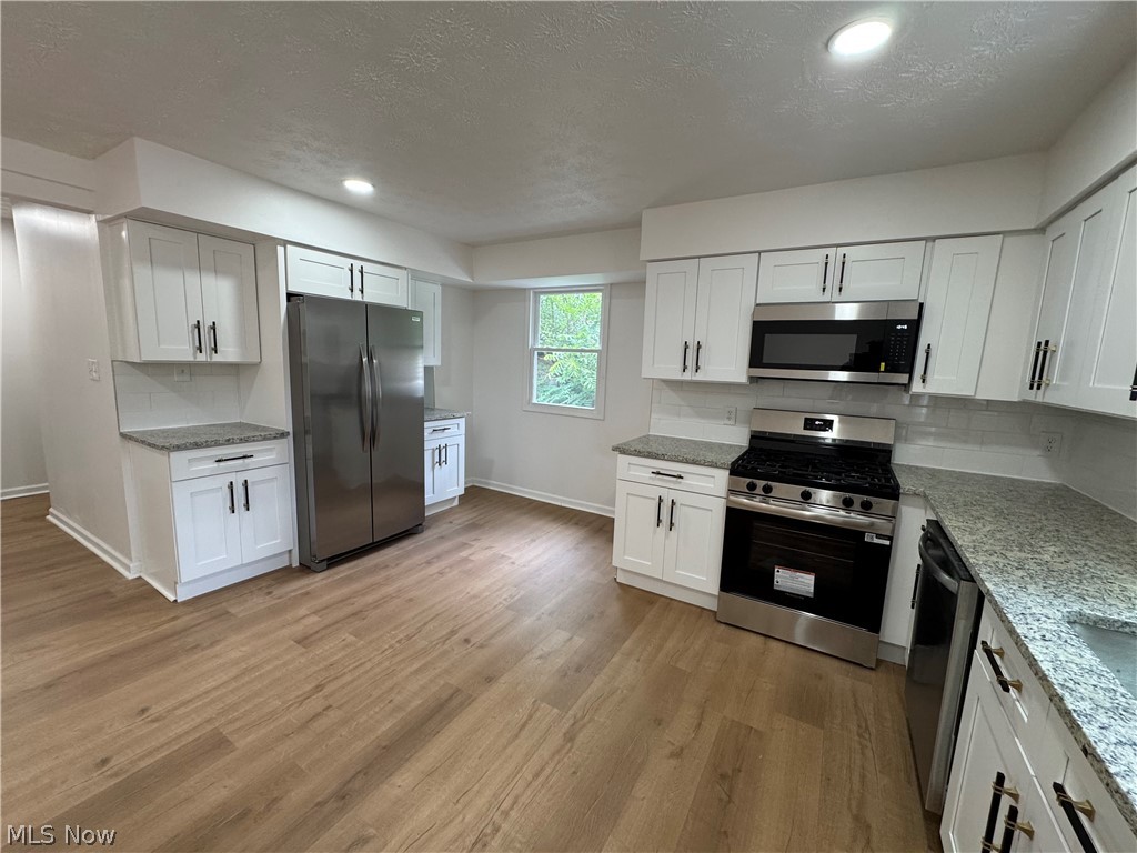 1281 S Hawkins Avenue Property Photo 8