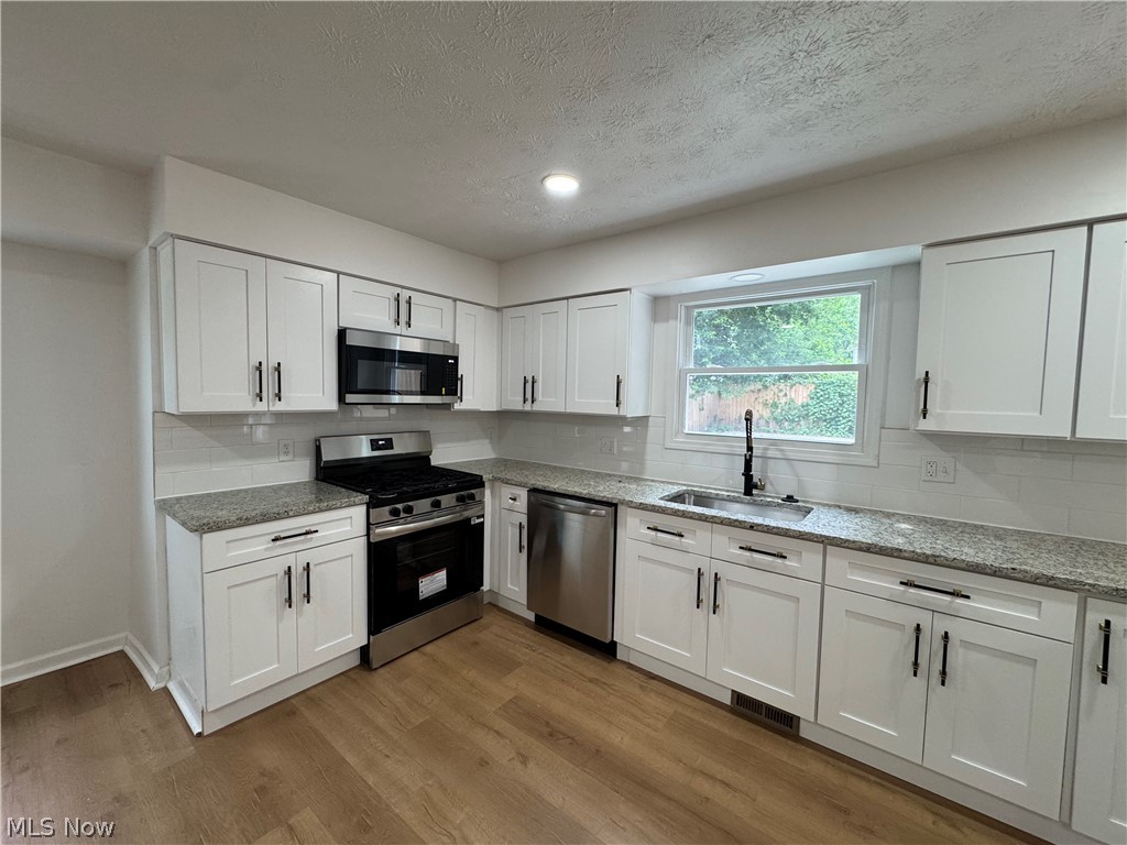 1281 S Hawkins Avenue Property Photo 9