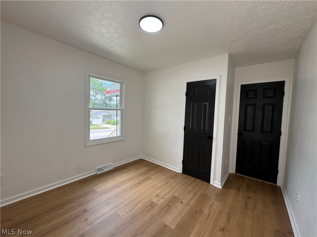 1281 S Hawkins Avenue Property Photo 13