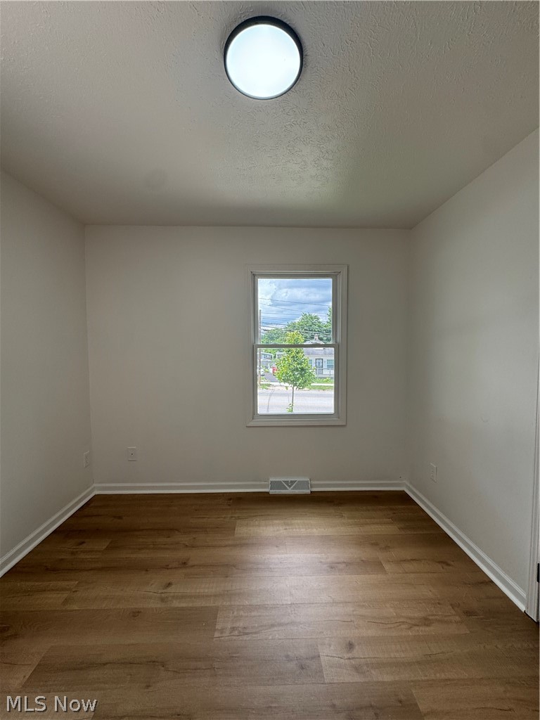 1281 S Hawkins Avenue Property Photo 15