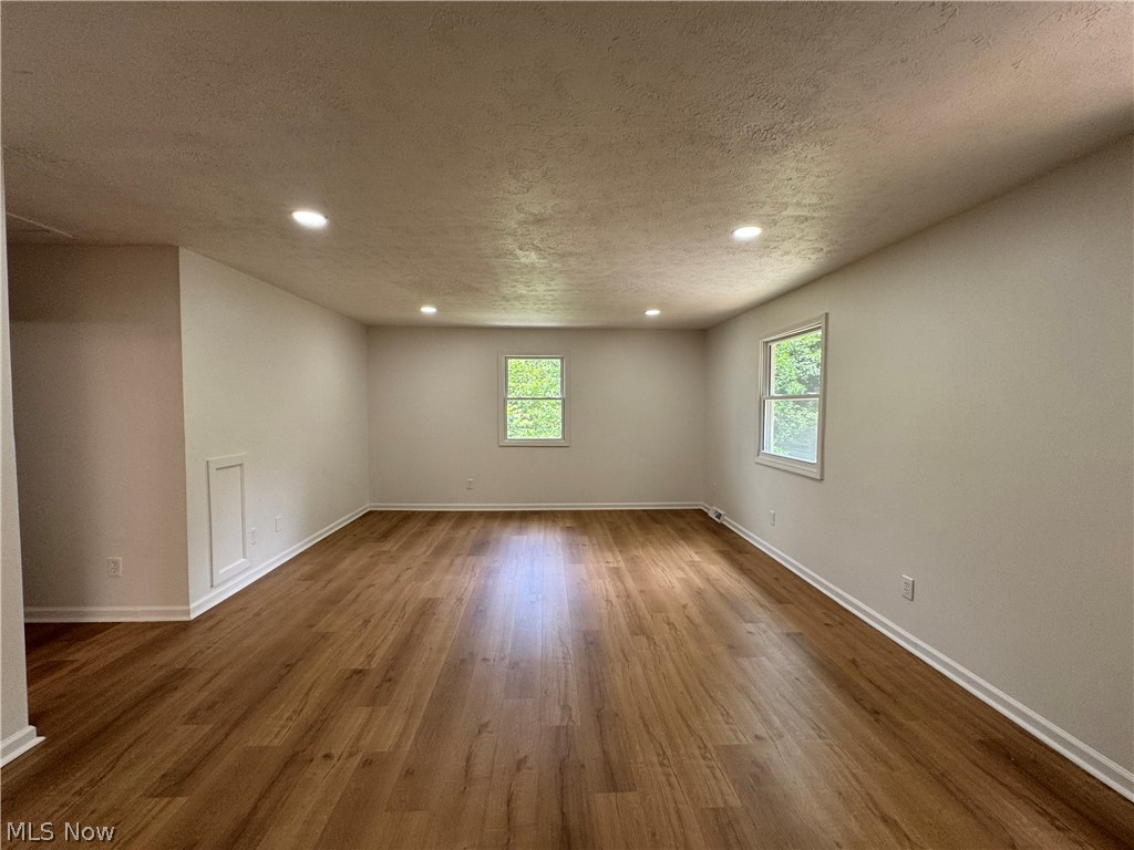 1281 S Hawkins Avenue Property Photo 24
