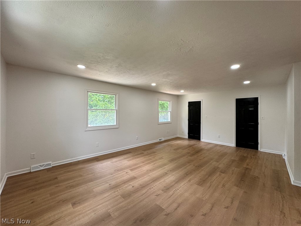 1281 S Hawkins Avenue Property Photo 26