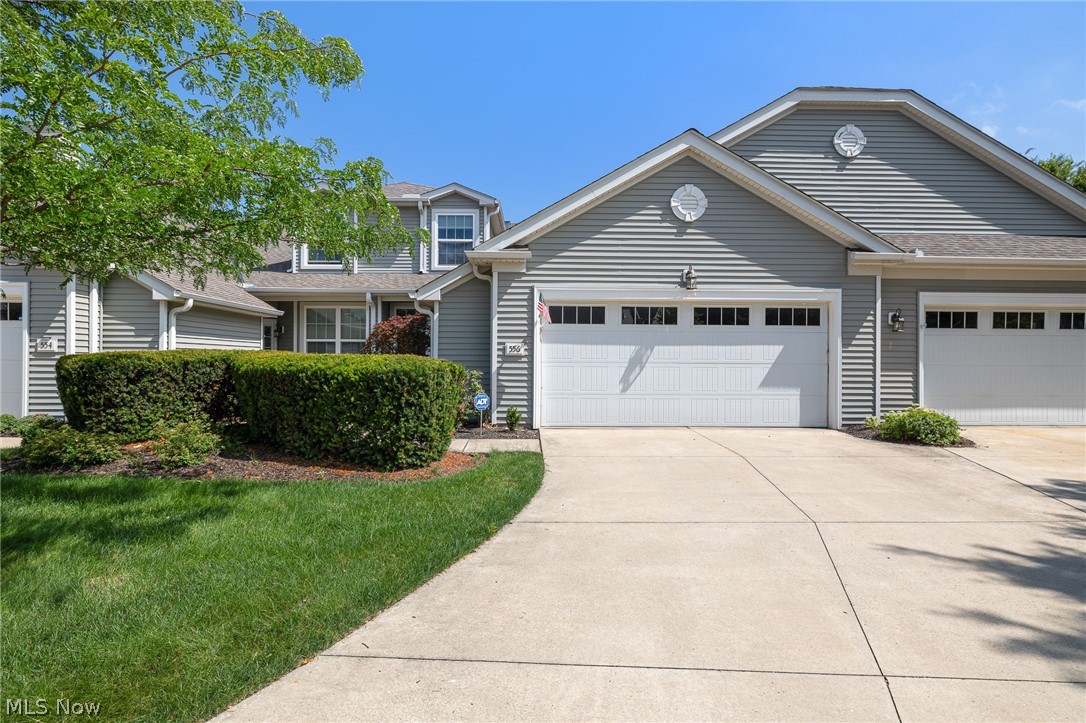556 Hyannis Port Circle Property Photo 1