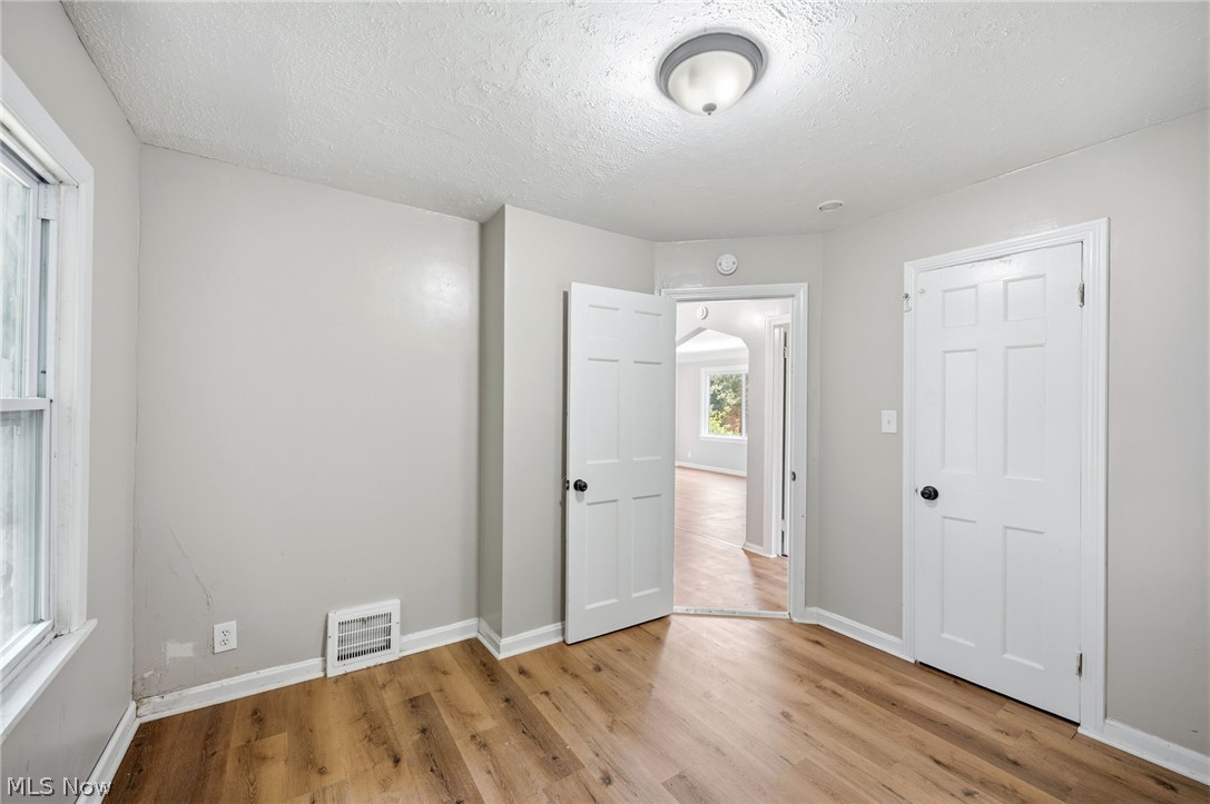 20803 Kenyon Drive Property Photo 15