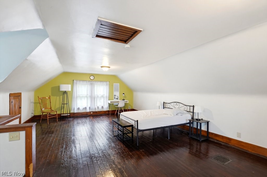 894 Elmore Avenue Property Photo 21