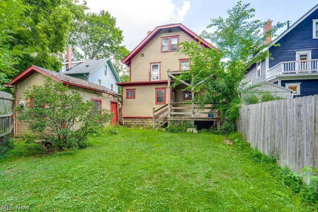 894 Elmore Avenue Property Photo 25