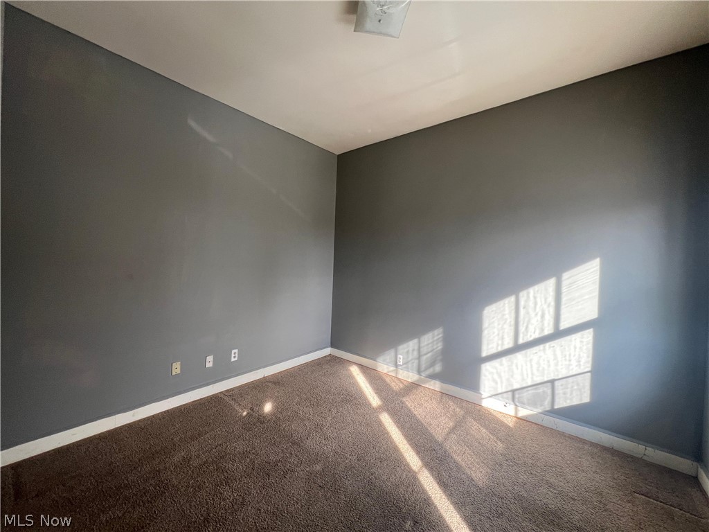 847 Jason Avenue Property Photo 10