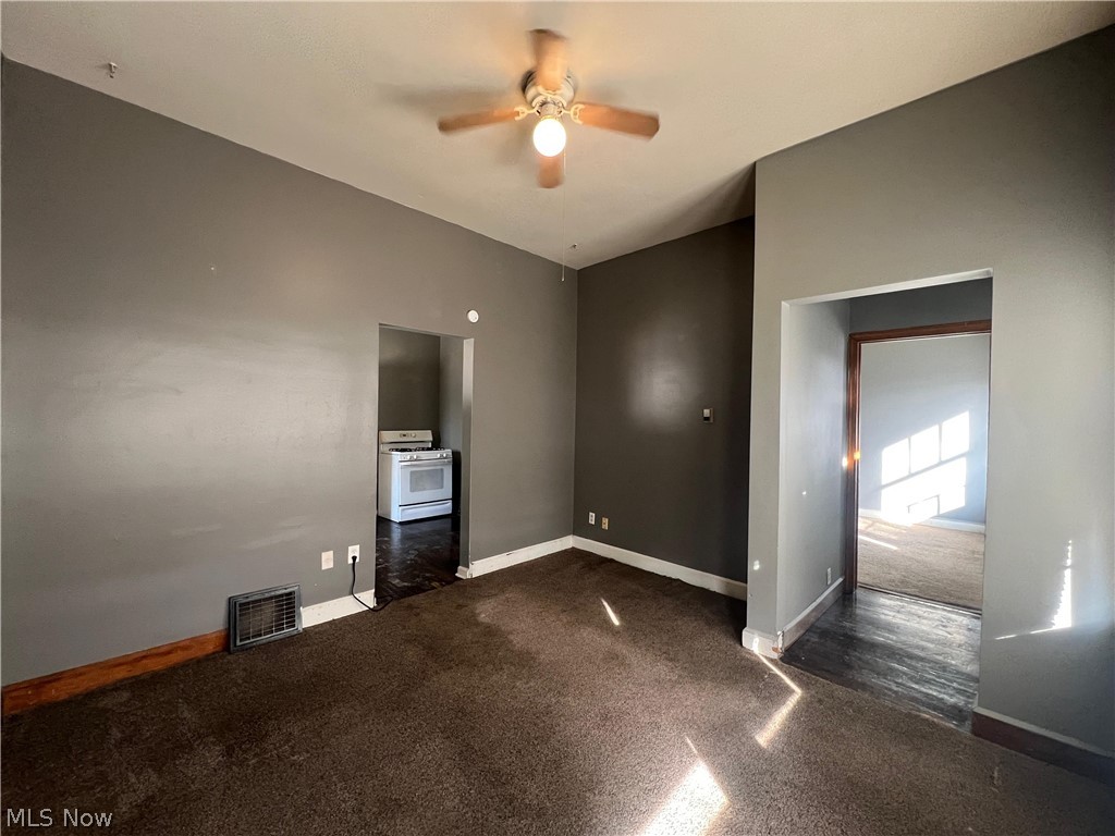 847 Jason Avenue Property Photo 11