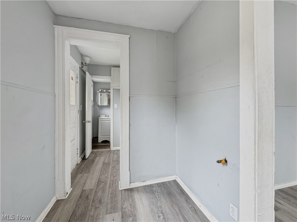 3257 Woodbridge Avenue Property Photo 6
