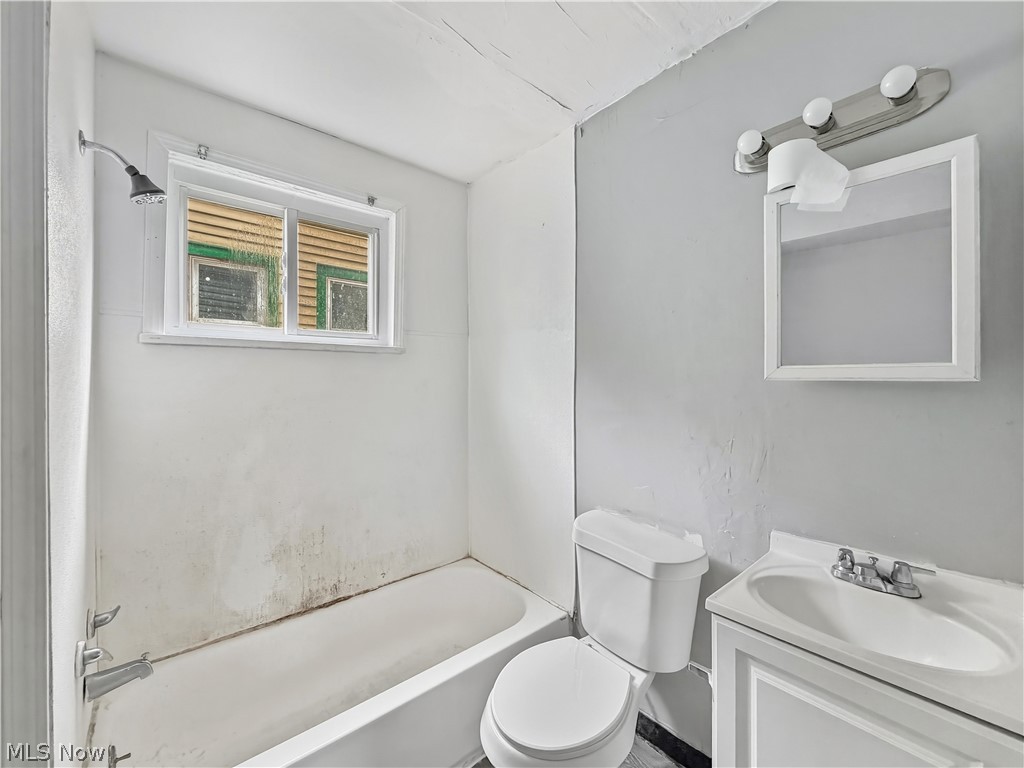 3257 Woodbridge Avenue Property Photo 10