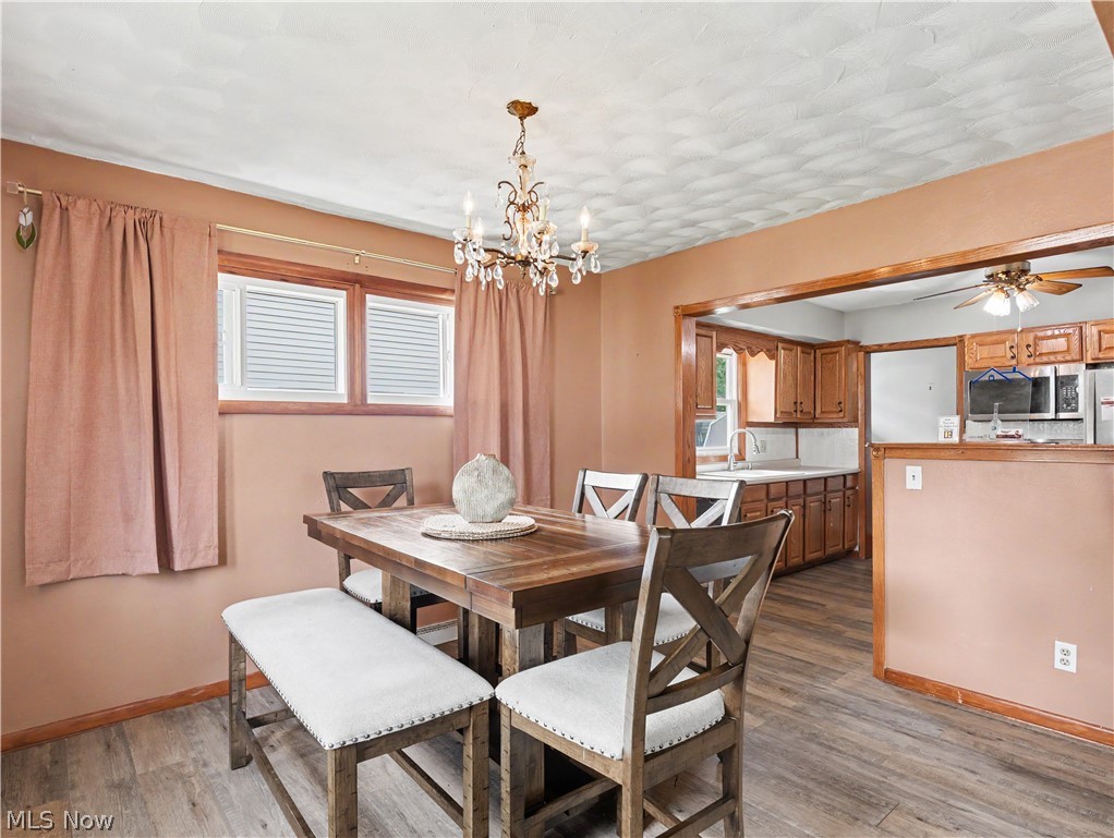 488 Massillon Road Property Photo 4