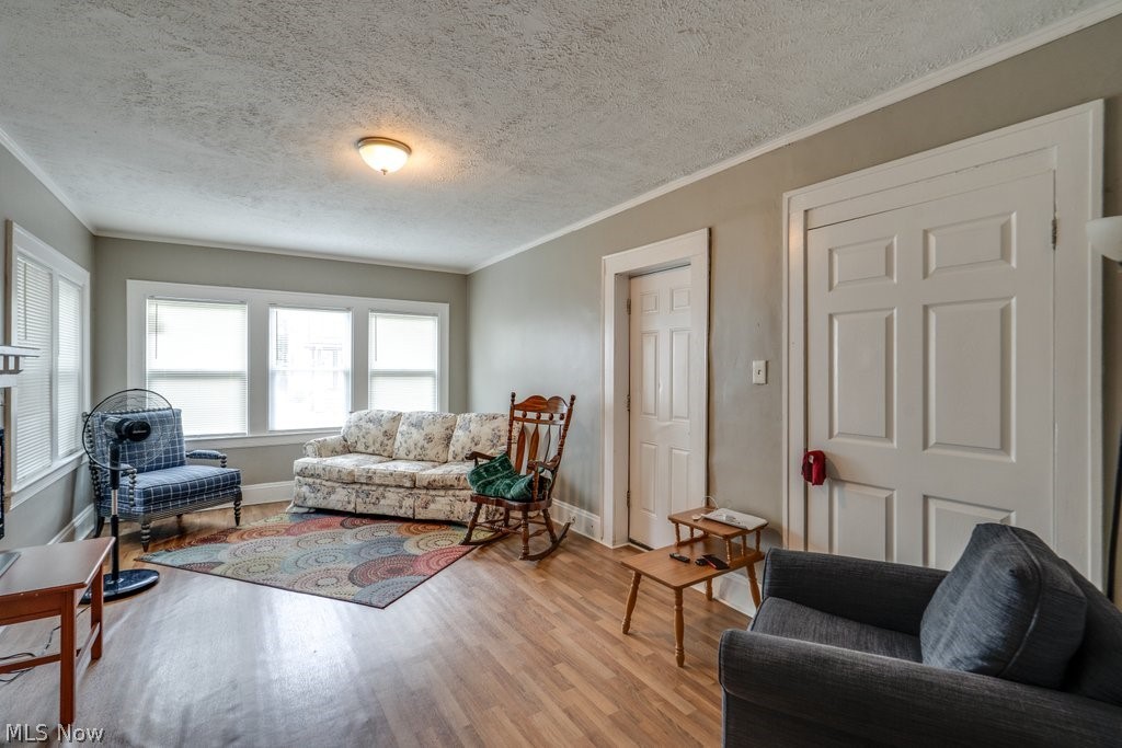 14307 Scioto Avenue Property Photo 3