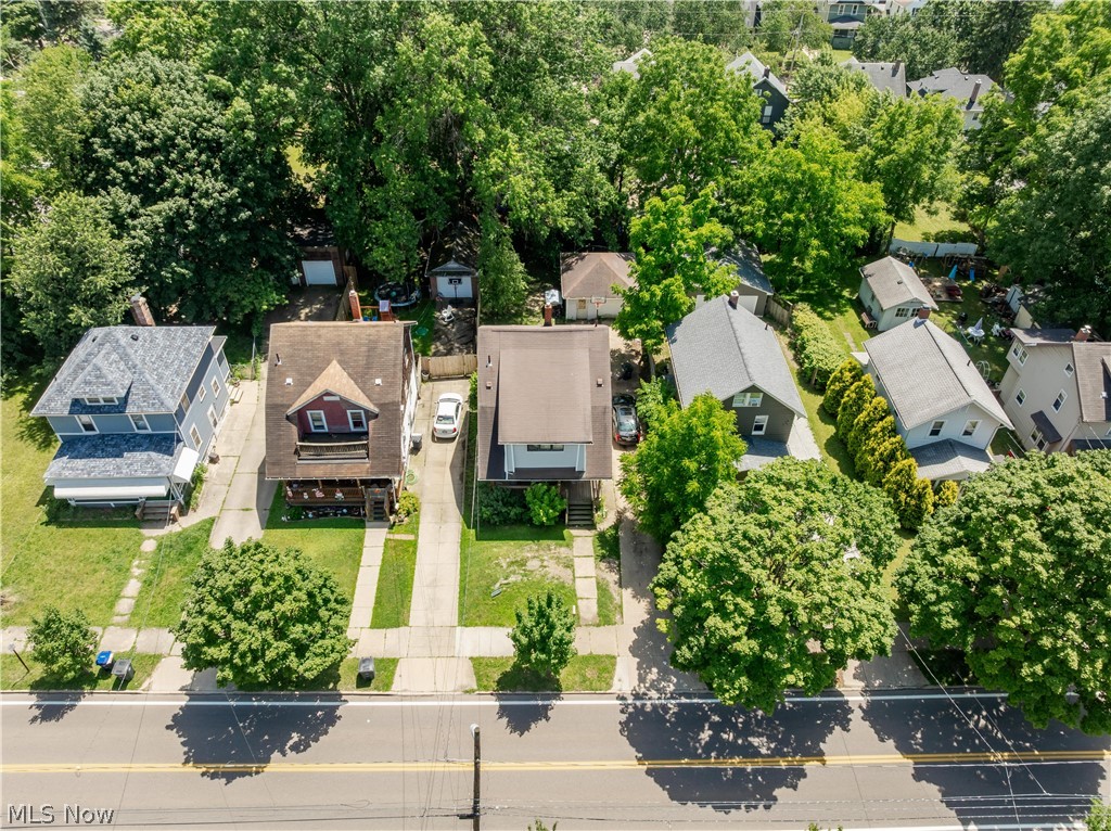 190 E Archwood Avenue Property Photo 26
