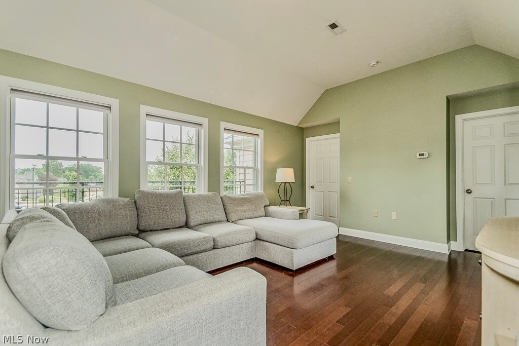 7470 Presley Avenue Property Photo 14