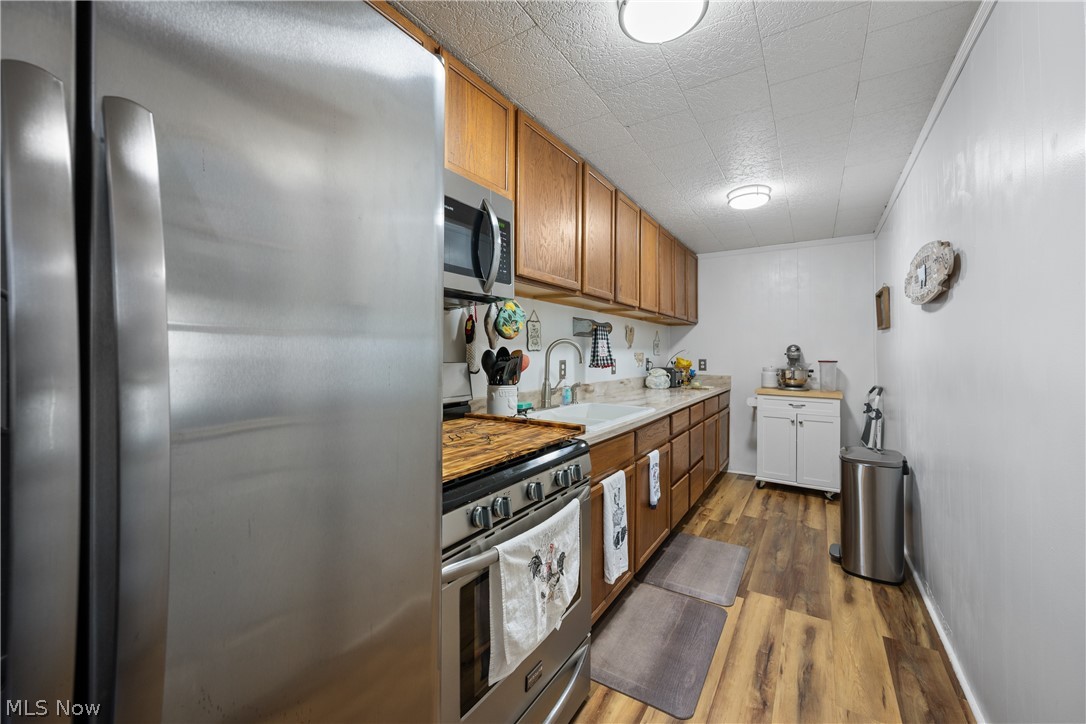 18464 5th Street Property Photo 13
