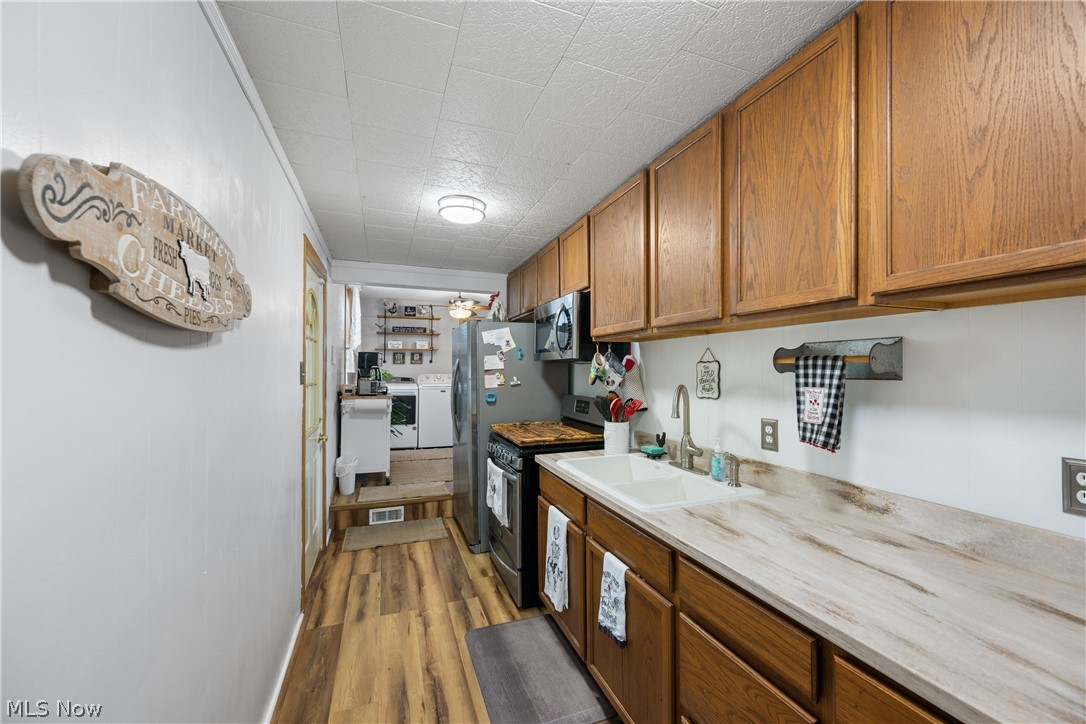 18464 5th Street Property Photo 14
