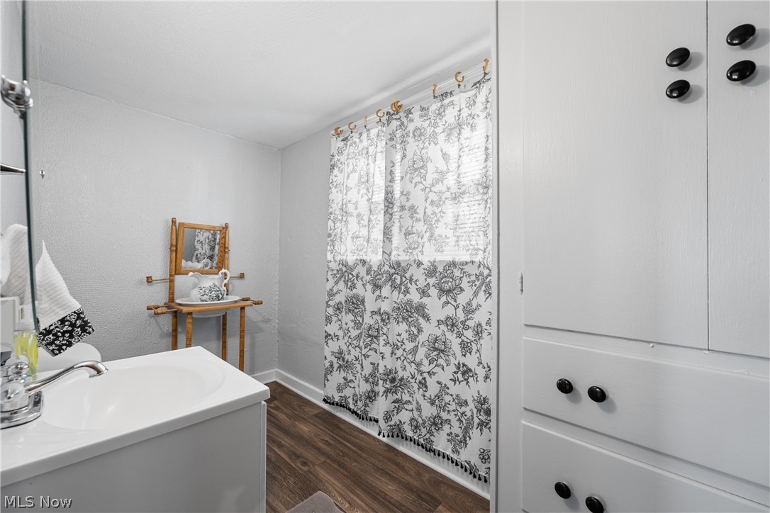 18464 5th Street Property Photo 24