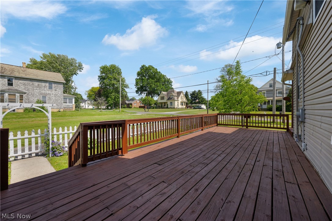 18464 5th Street Property Photo 29