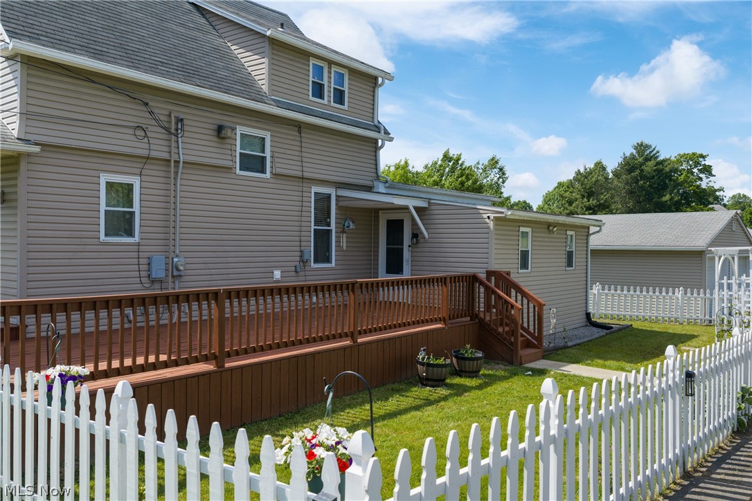 18464 5th Street Property Photo 30