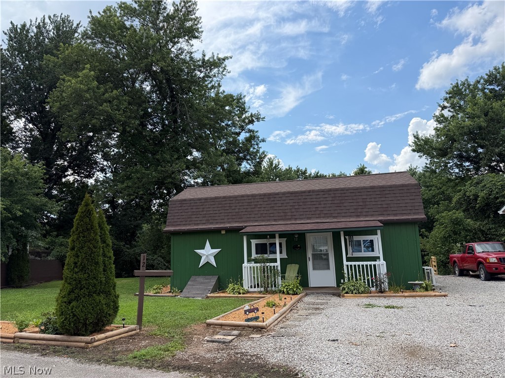 12 Hemlock Street Property Photo 1