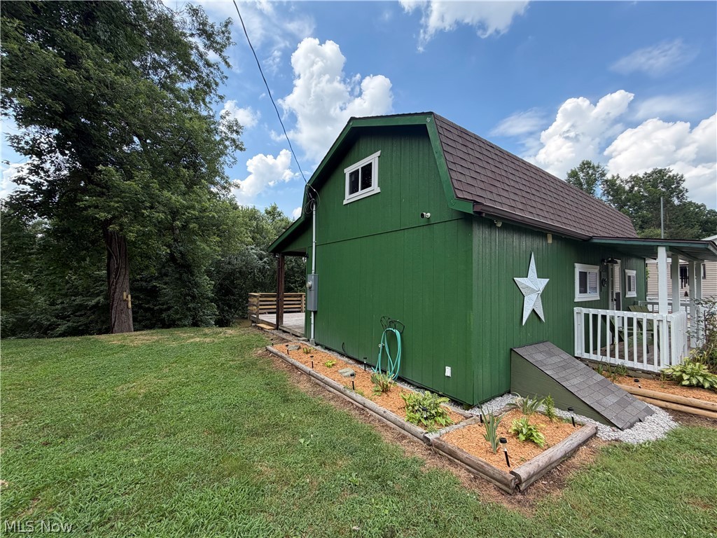 12 Hemlock Street Property Photo 4