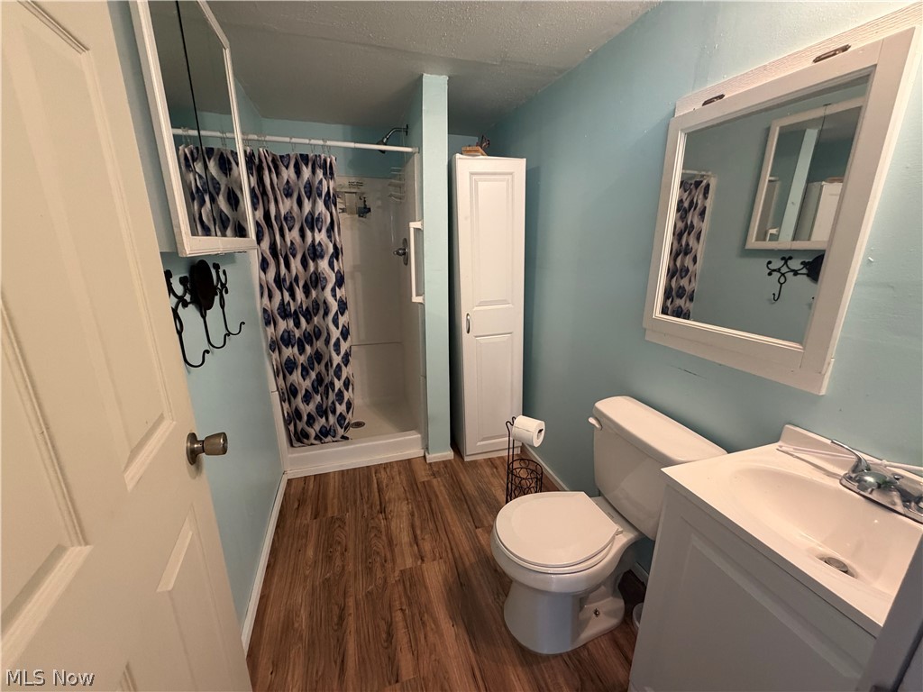 12 Hemlock Street Property Photo 11