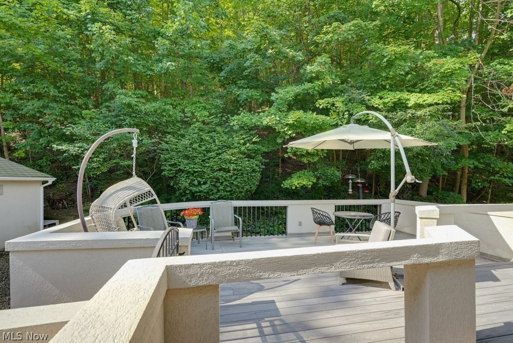 2596 Dodd Road Property Photo 39