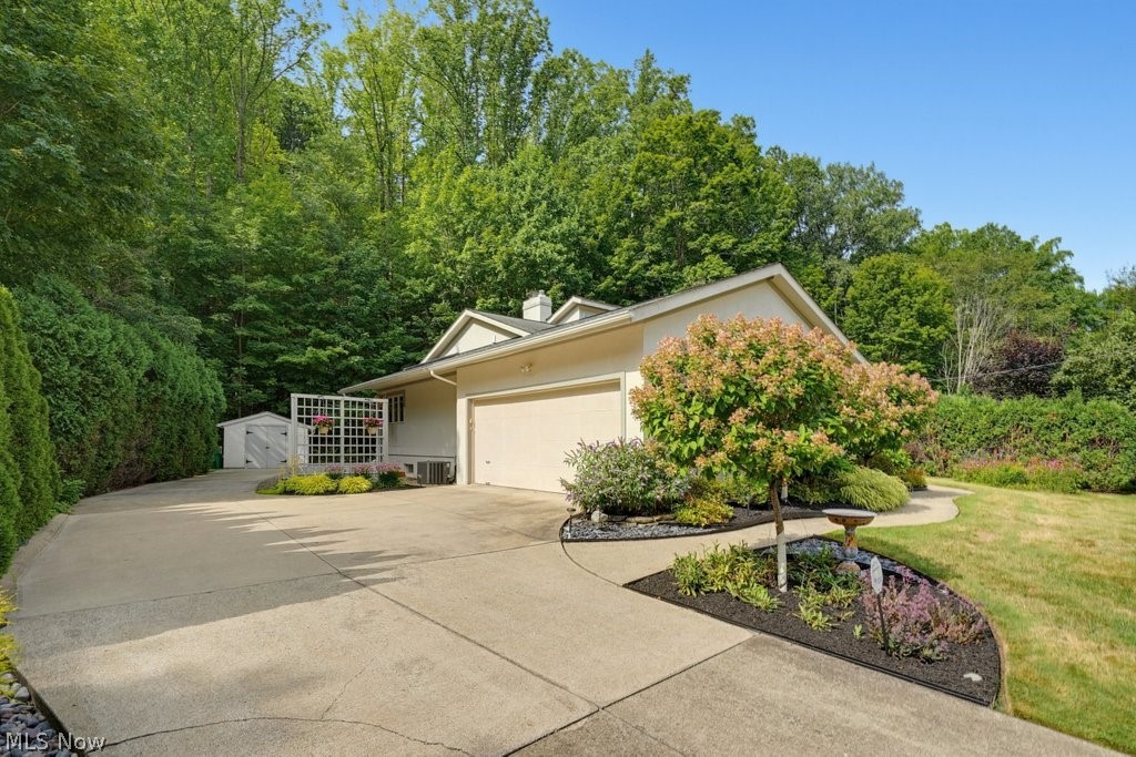 2596 Dodd Road Property Photo 46