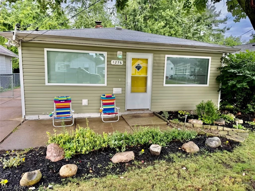 1276 E 359th Street Property Photo 1