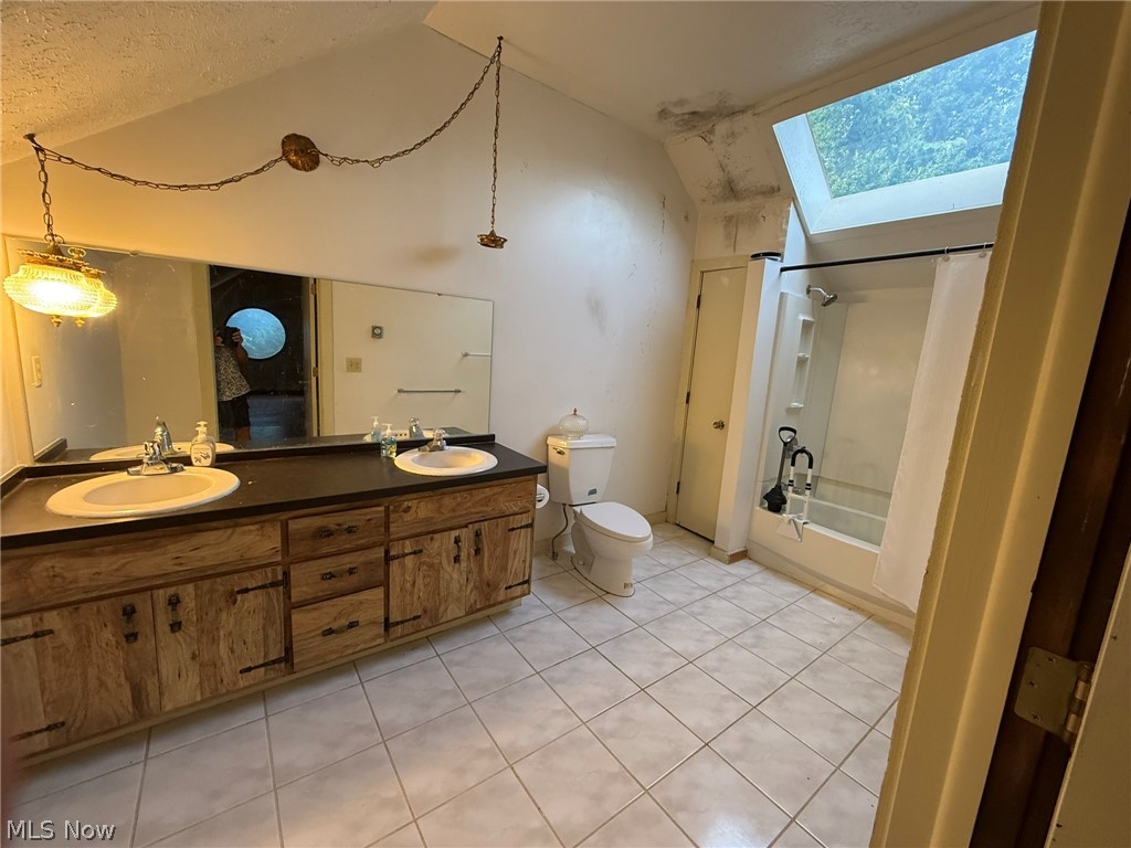 6400 Juniper Drive Property Photo 3