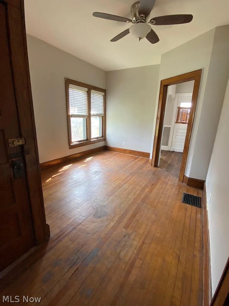 1020 Gaston Avenue Property Photo 12