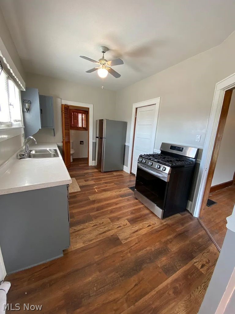 1020 Gaston Avenue Property Photo 14