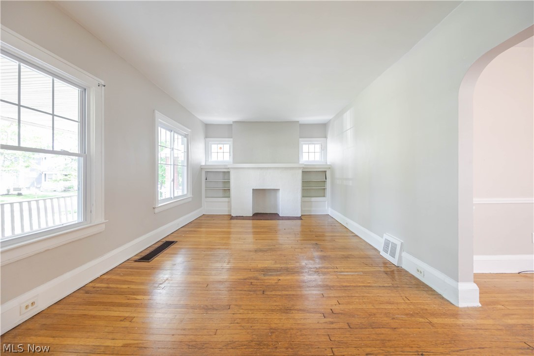 1695 Glenmont Road Property Photo 4
