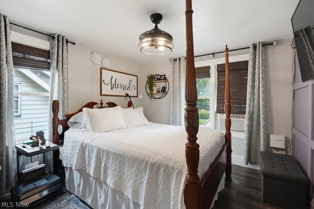 1298 Neptune Avenue Property Photo 18