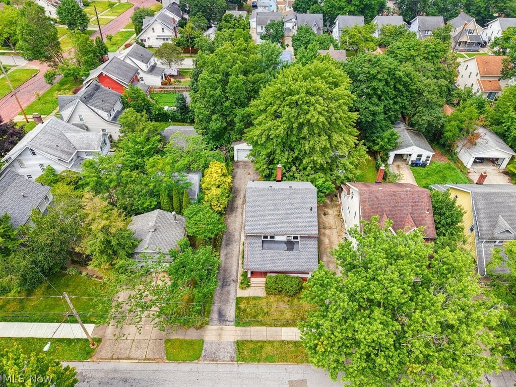 1298 Neptune Avenue Property Photo 36