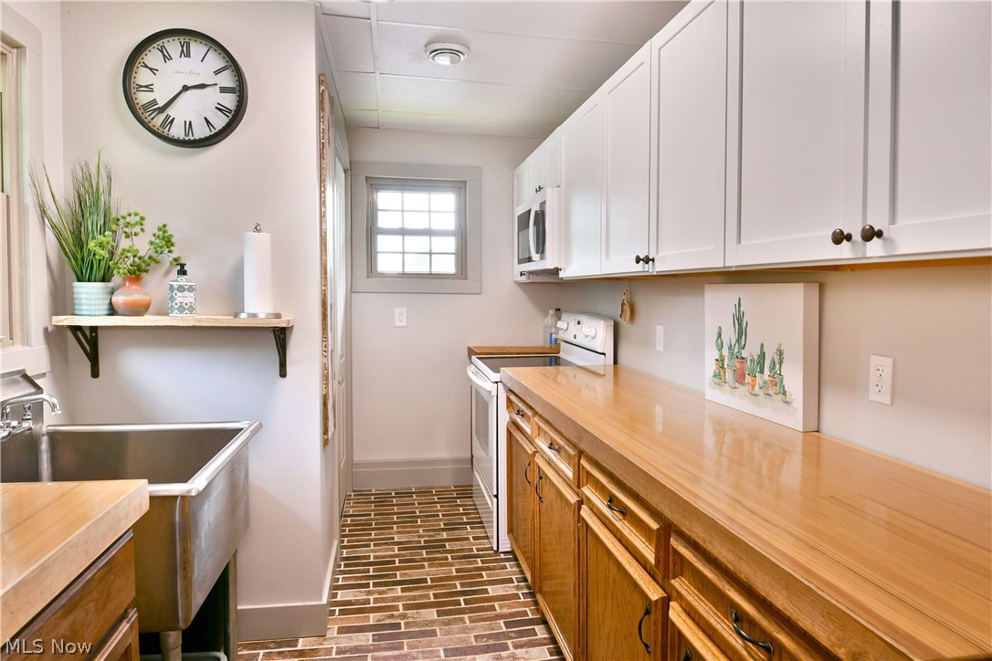 10250 Springfield Road Property Photo 41