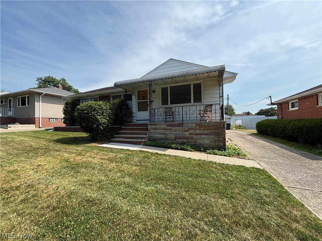 536 Westview Road Property Photo 2