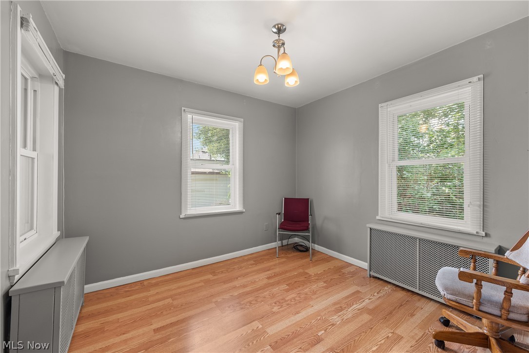 2124 E 28th Street Property Photo 22