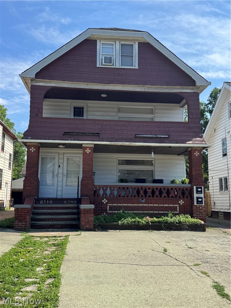 8208 Rosewood Avenue Property Photo
