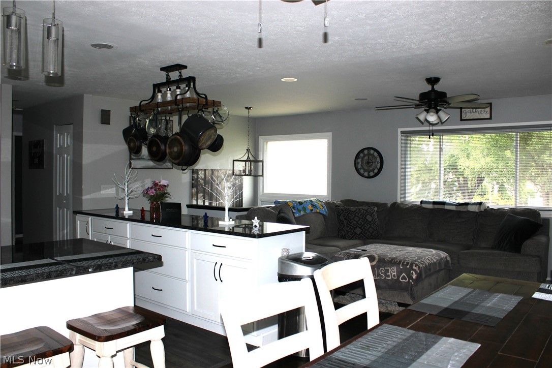 13605 Crestway Drive Property Photo 10