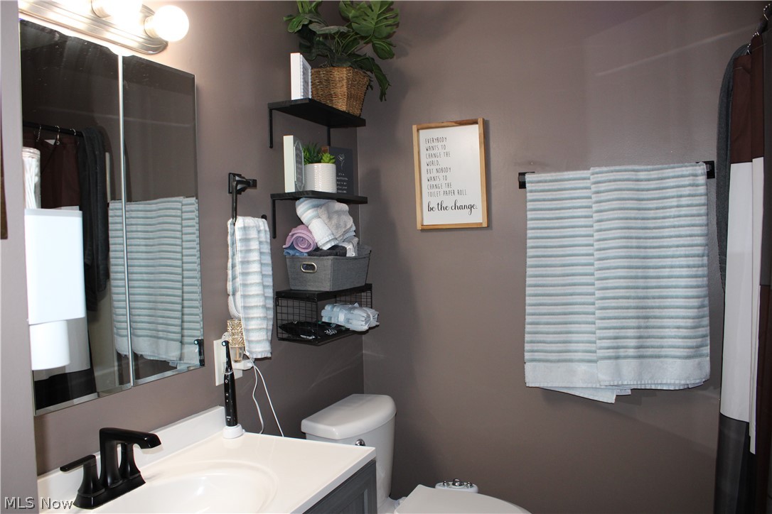 13605 Crestway Drive Property Photo 14