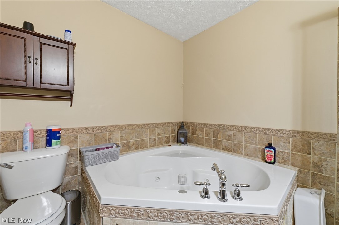369 E 46th Street Property Photo 5