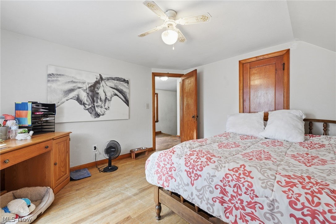 369 E 46th Street Property Photo 19