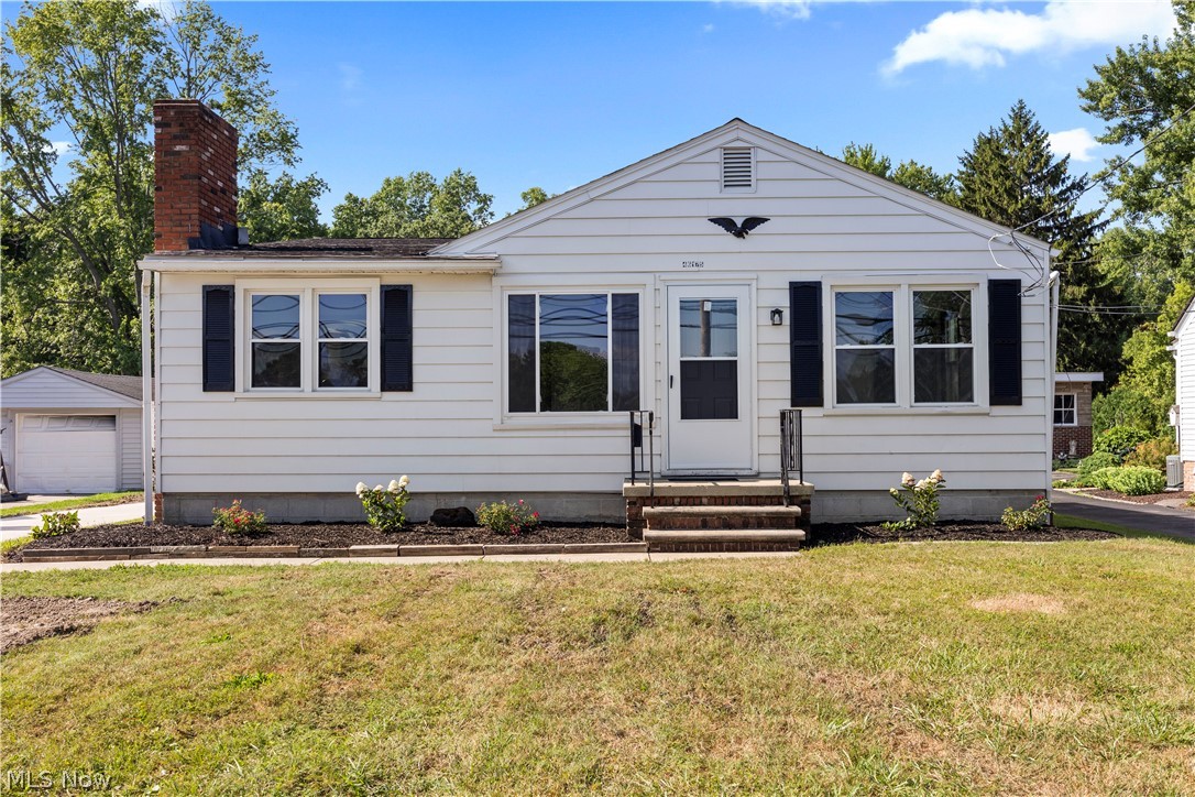 46175 Middle Ridge Road Property Photo 1