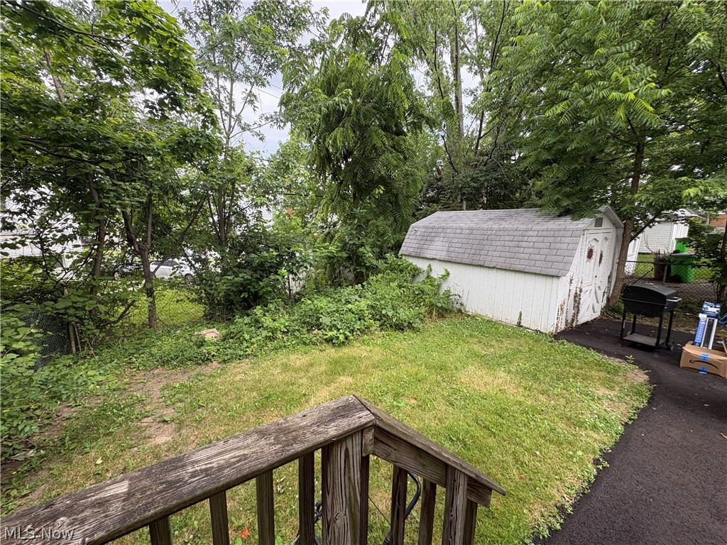 24951 Treadwell Property Photo 9