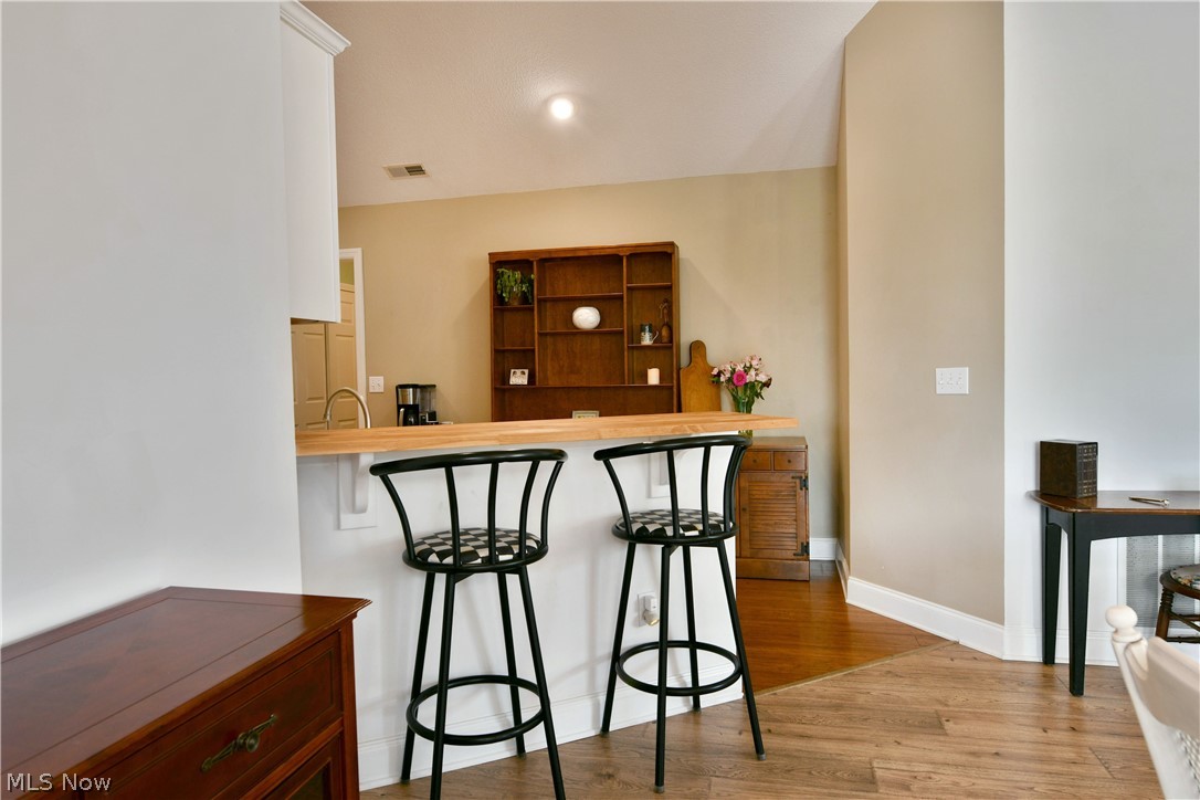 201 River Glen Drive Ne Property Photo 30