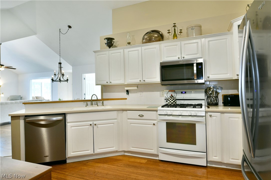 201 River Glen Drive Ne Property Photo 34