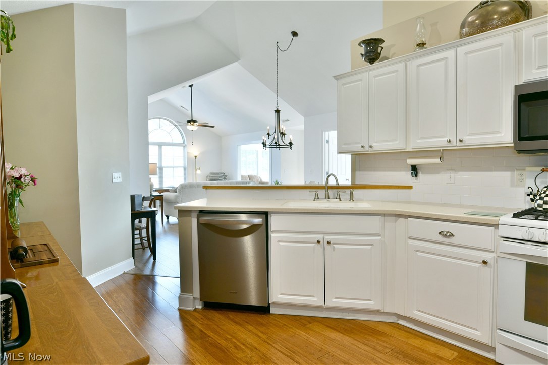 201 River Glen Drive Ne Property Photo 35
