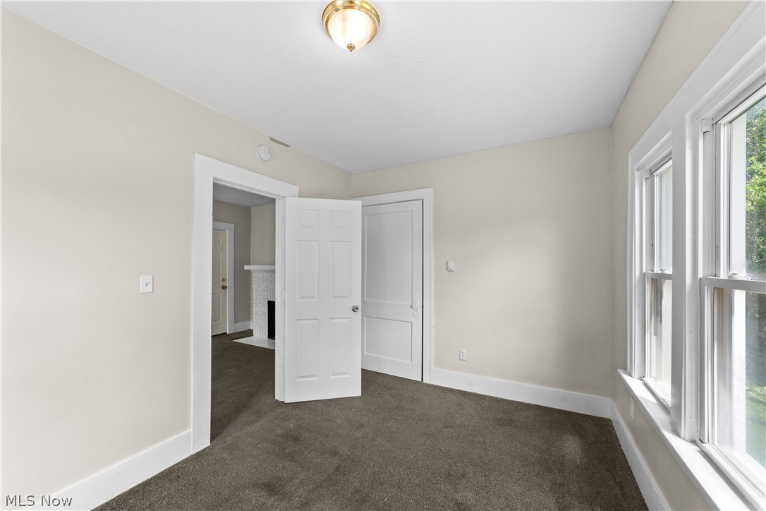 203 Crosby Property Photo 12