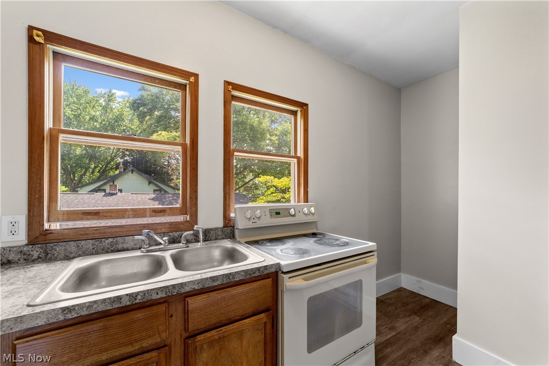 203 Crosby Property Photo 14